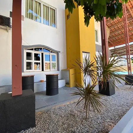 Arwanã - E Hotel