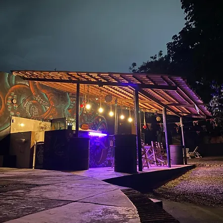 Arwanã - E Hotel 4*